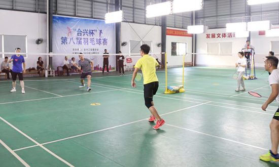 z6com·尊龙第八届羽毛球循环赛圆满落幕