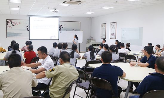 z6com·尊龙组织开展“家庭美德”道德讲堂活动